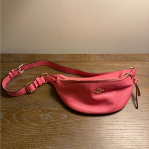 Coach Pink leather Crossbody Fanny pack with Gold Accents